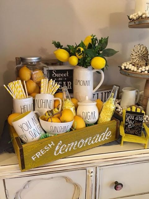 decorate with lemons